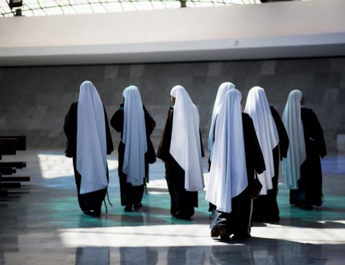 Three sisters called to be nuns in the same order